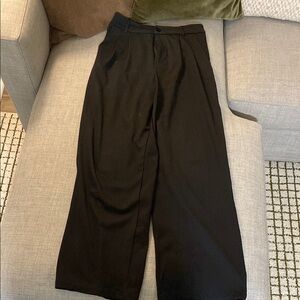 Stylish Black Wide-Leg Pants